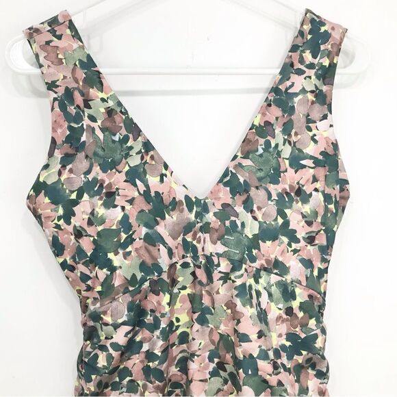 Prana Pearl Isla Green Pink Fitted Stretch Athleisure Dress in White Garden - Picture 5 of 13